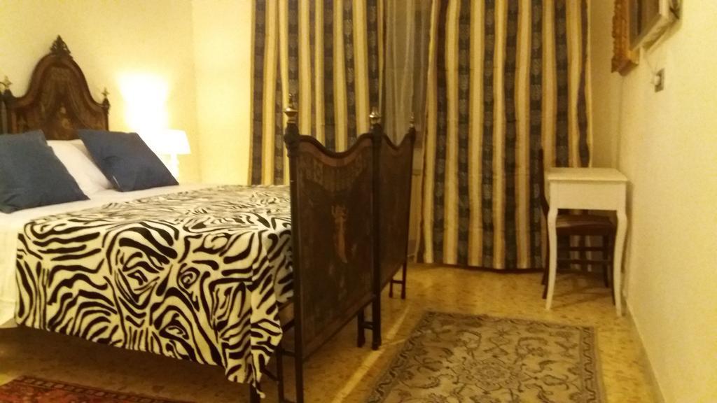 Guest House Il Marchese Del Grillo Rome Luaran gambar