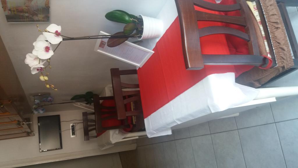 Guest House Il Marchese Del Grillo Rome Luaran gambar